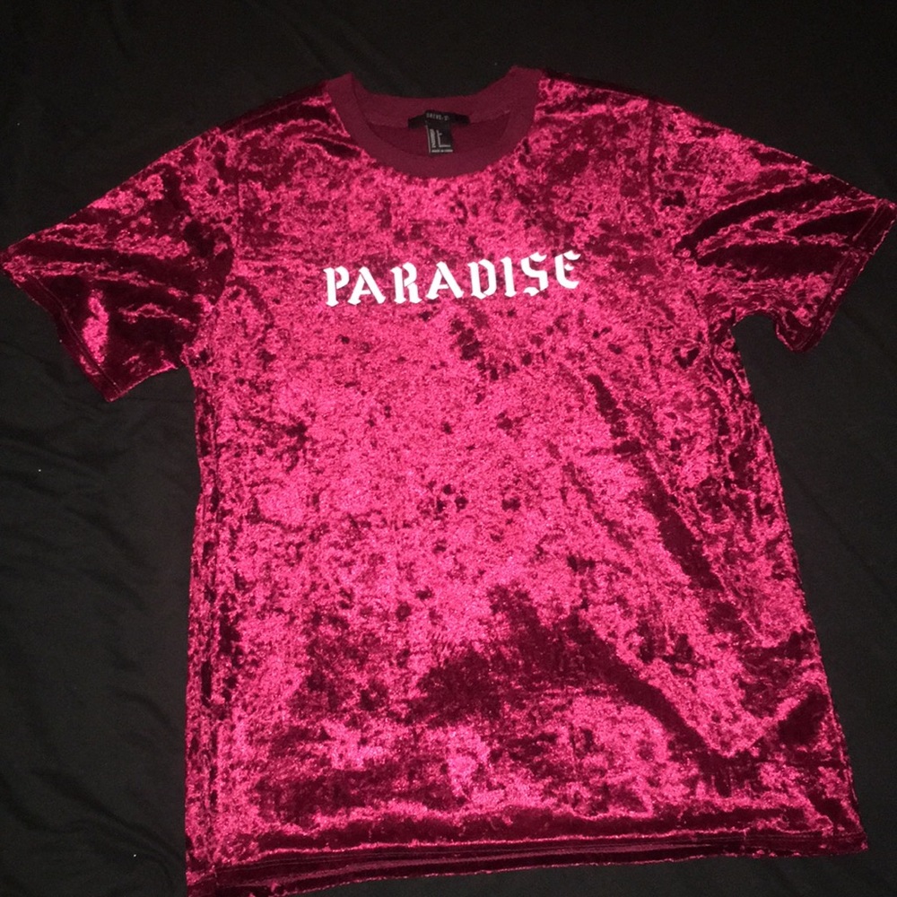 Velvet Paraside T Shirt size small